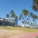 1/4 Mobiliado Em Frente À Praia, Em Salvador Bahia