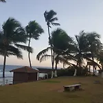 1/4 Mobiliado Em Frente À Praia, Em Salvador Bahia